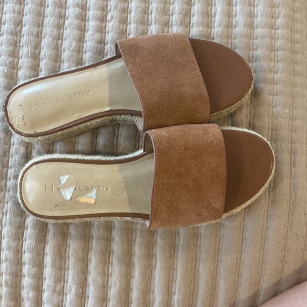 Sandals - Picture 2 of 6